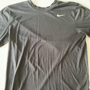 Nike Men’s shirt